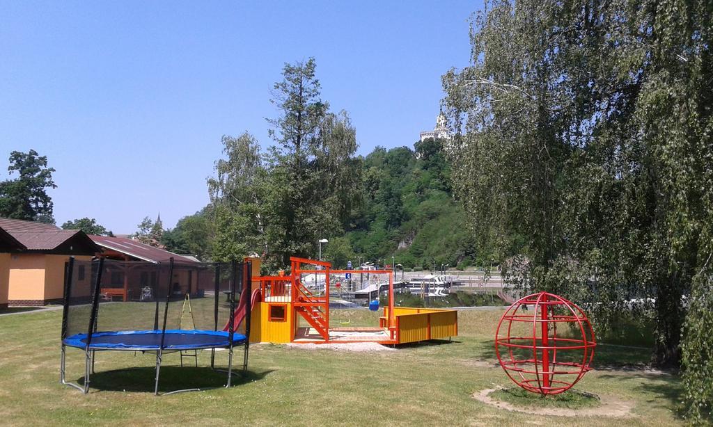Sportcentrum Dvořák Villa Hluboká nad Vltavou Exterior foto