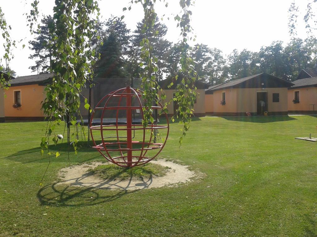 Sportcentrum Dvořák Villa Hluboká nad Vltavou Exterior foto